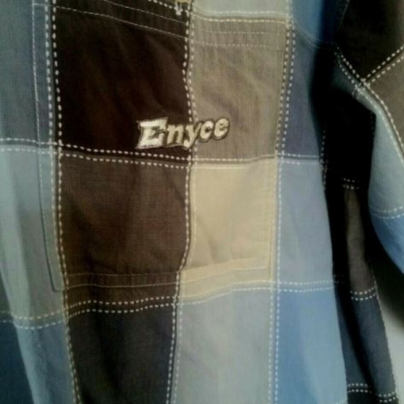 ENYCE A Sean Combs Co PLAID Casual Button Up NWOT - Picture 2 of 8